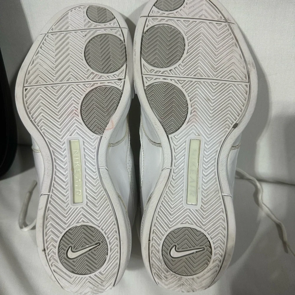 Nike White Leather High-Tops